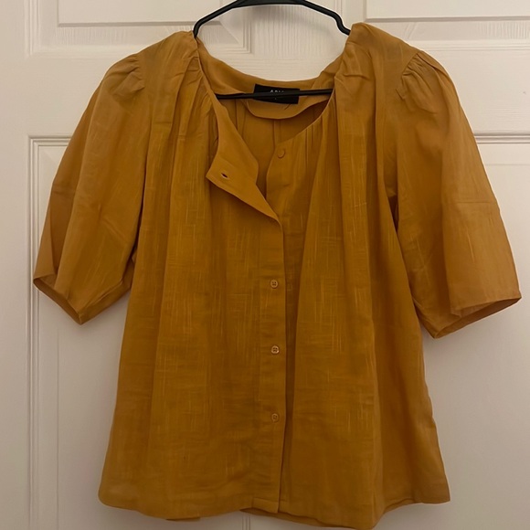 Able Blouse - Picture 1 of 4